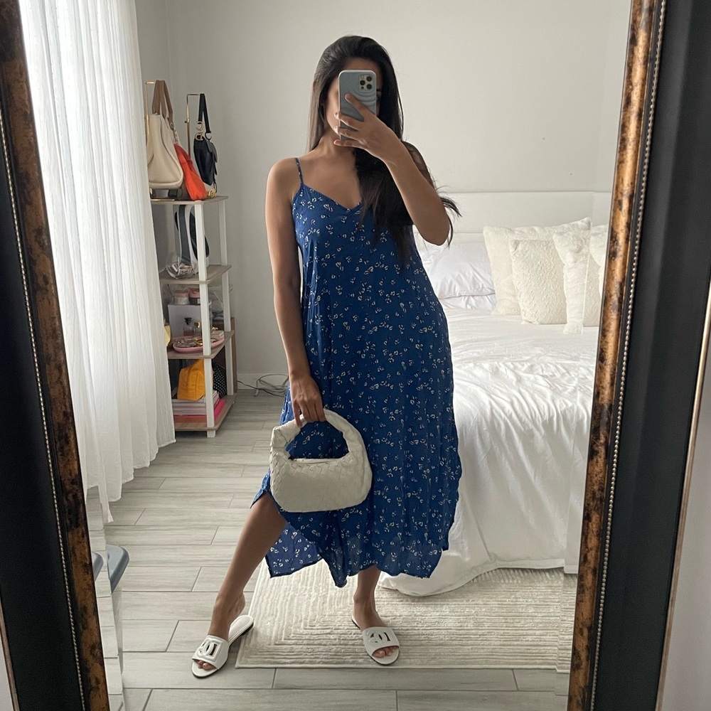 GAP Blue Floral Midi Dress
